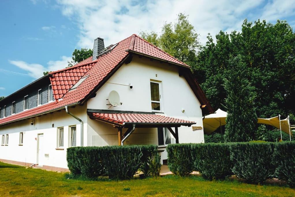 Ferienzimmer Direkt Am See Priepert Экстерьер фото